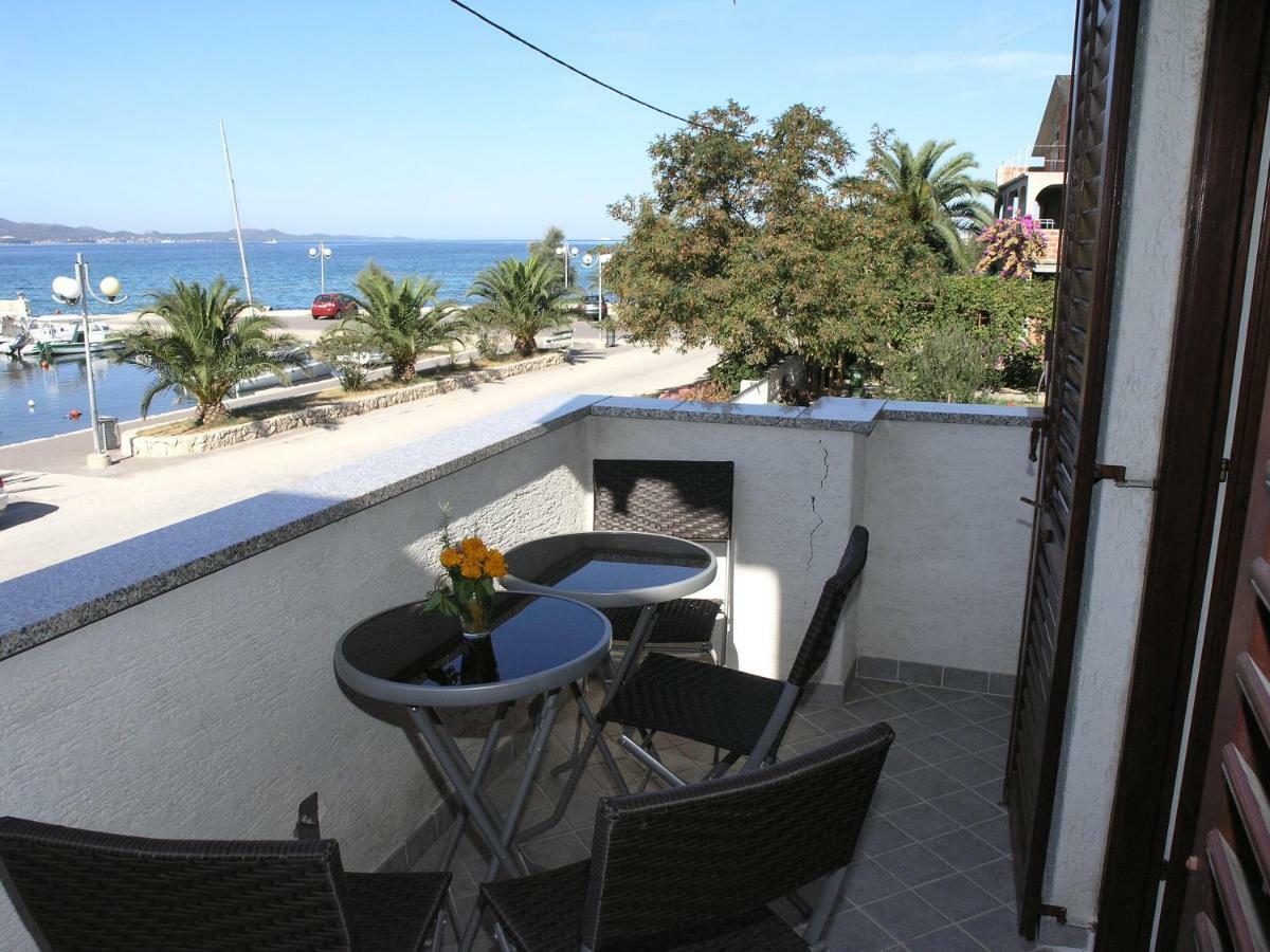 Vala Apartmani Bibinje Exteriör bild